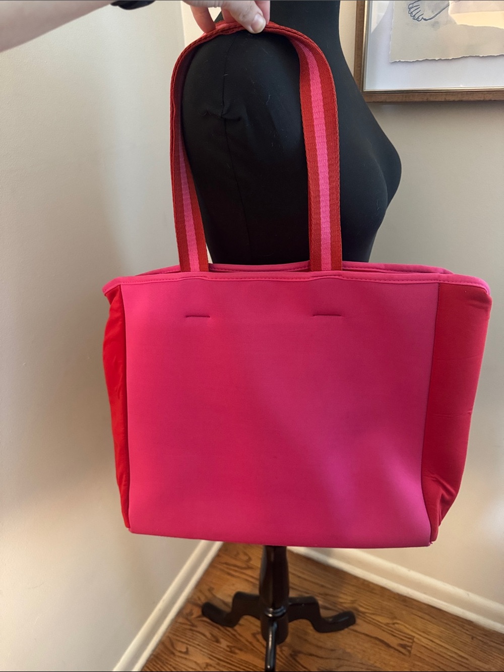 Summersalt Neoprene Beach Tote in Pink/Red